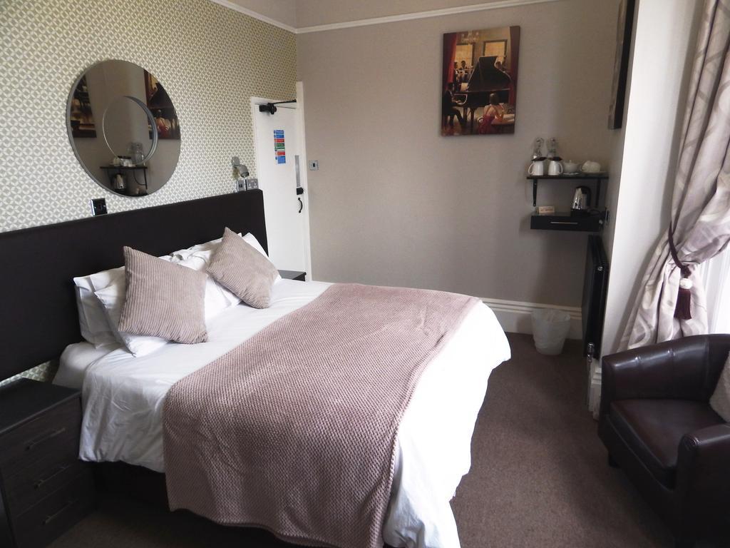 3 Norfolk Square Hotel Горад Грэйт Ярмут Екстериор снимка